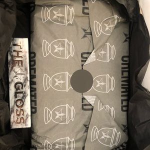 BUNDLE: JSC Cremated Palette & Heaven’s Gate Gloss